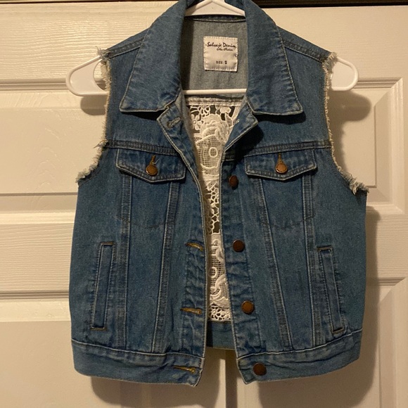 Floral lace back denim vest - Picture 1 of 4